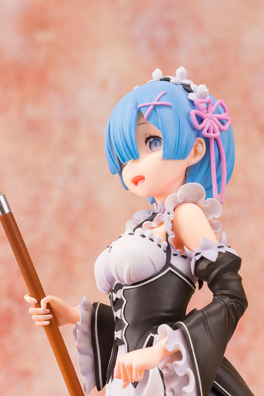 Re: Zero Rem 1/7 Scale Figure