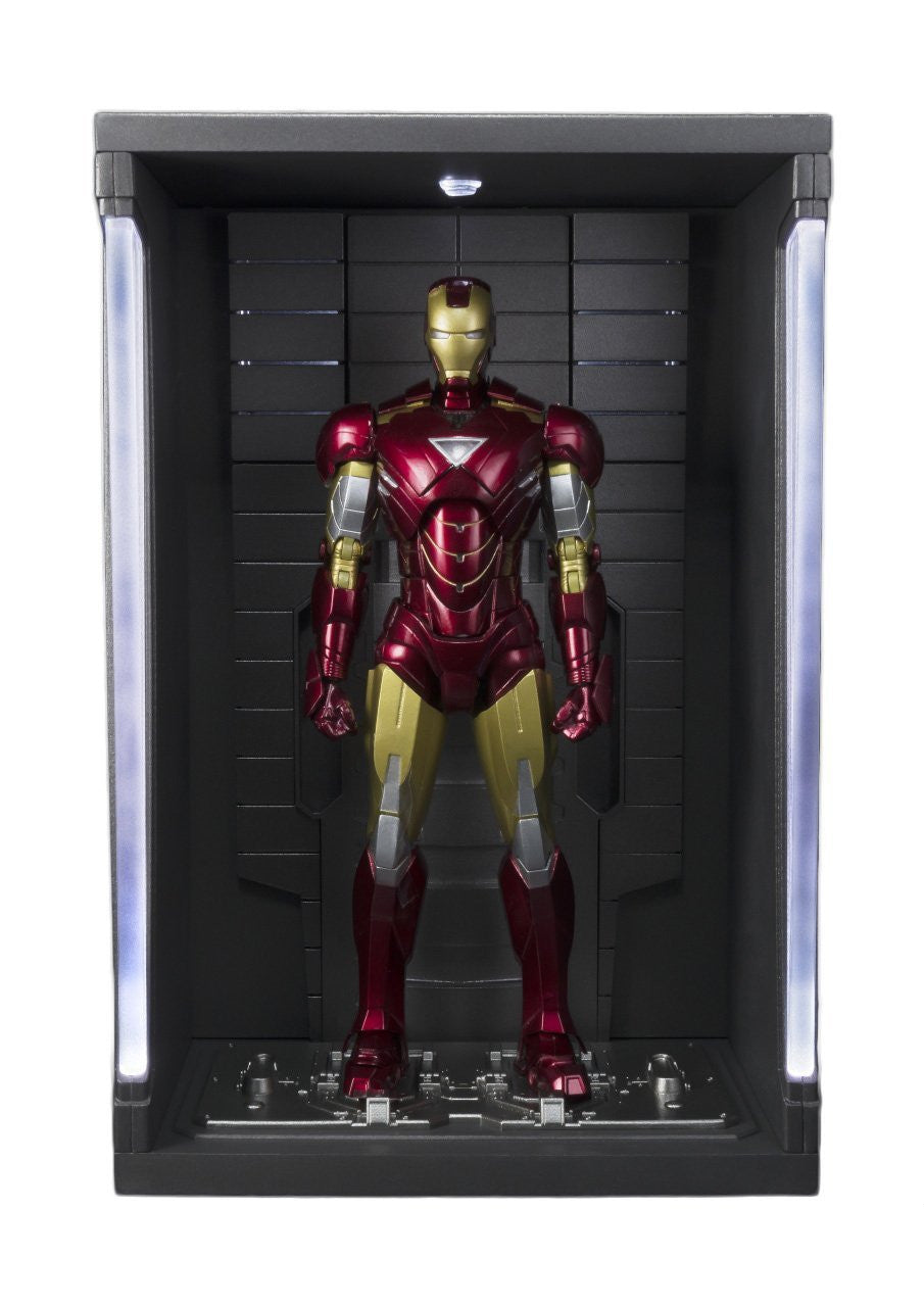 S.H. Figuarts - Iron Man Mark VI with Hall of Armor Set