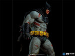 The Dark Knight Returns Batman 1/6 Scale Limited Edition Diorama Statue - Exclusive