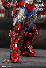 Iron Man 2 - Tony Stark (Mark V Suit Up Ver.) MMS600-D18