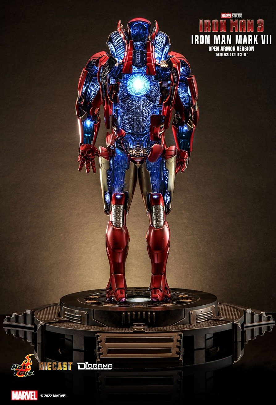 Iron Man 3 - Iron Man Mark VII (Open Armor Ver.) DS004D51