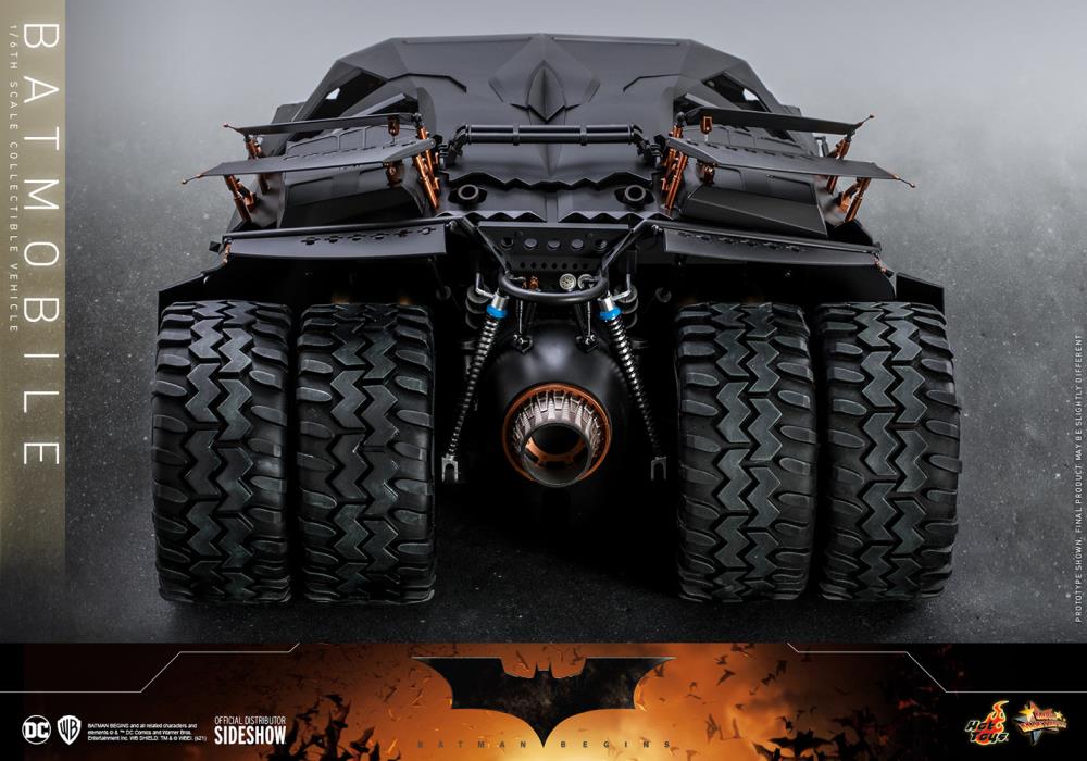 Batman Begins: Batmobile 1/6 Scale Collectible Vehicle MMS596