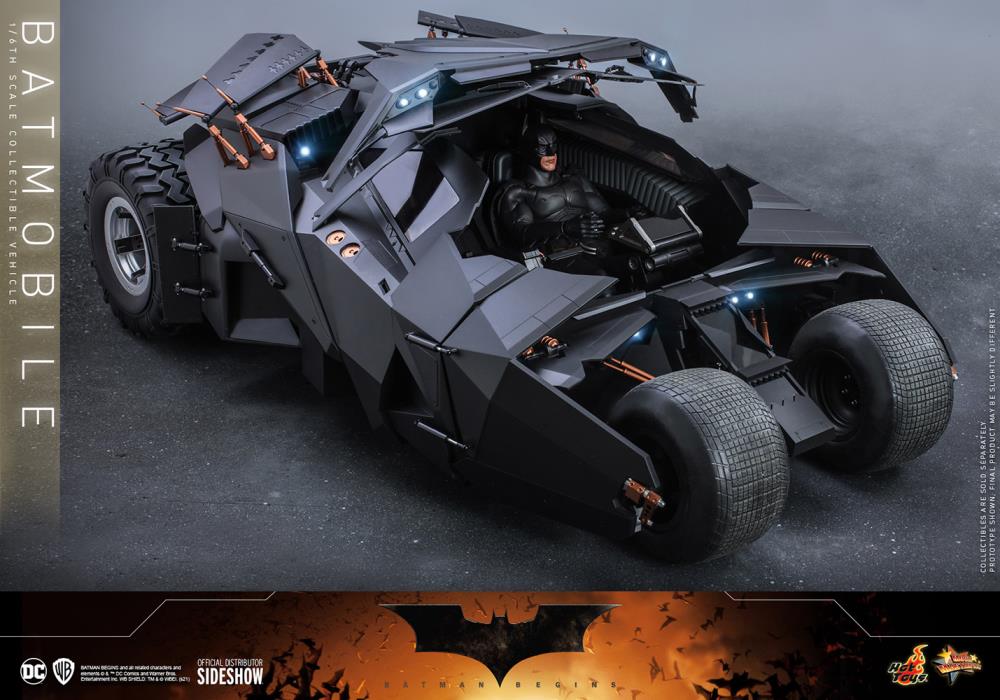 Batman Begins: Batmobile 1/6 Scale Collectible Vehicle MMS596