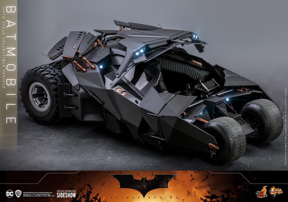 Batman Begins: Batmobile 1/6 Scale Collectible Vehicle MMS596